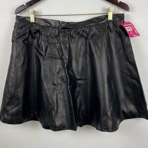NWT Hello Kitty Faux Leather Black Midi Skirt Size XXL
